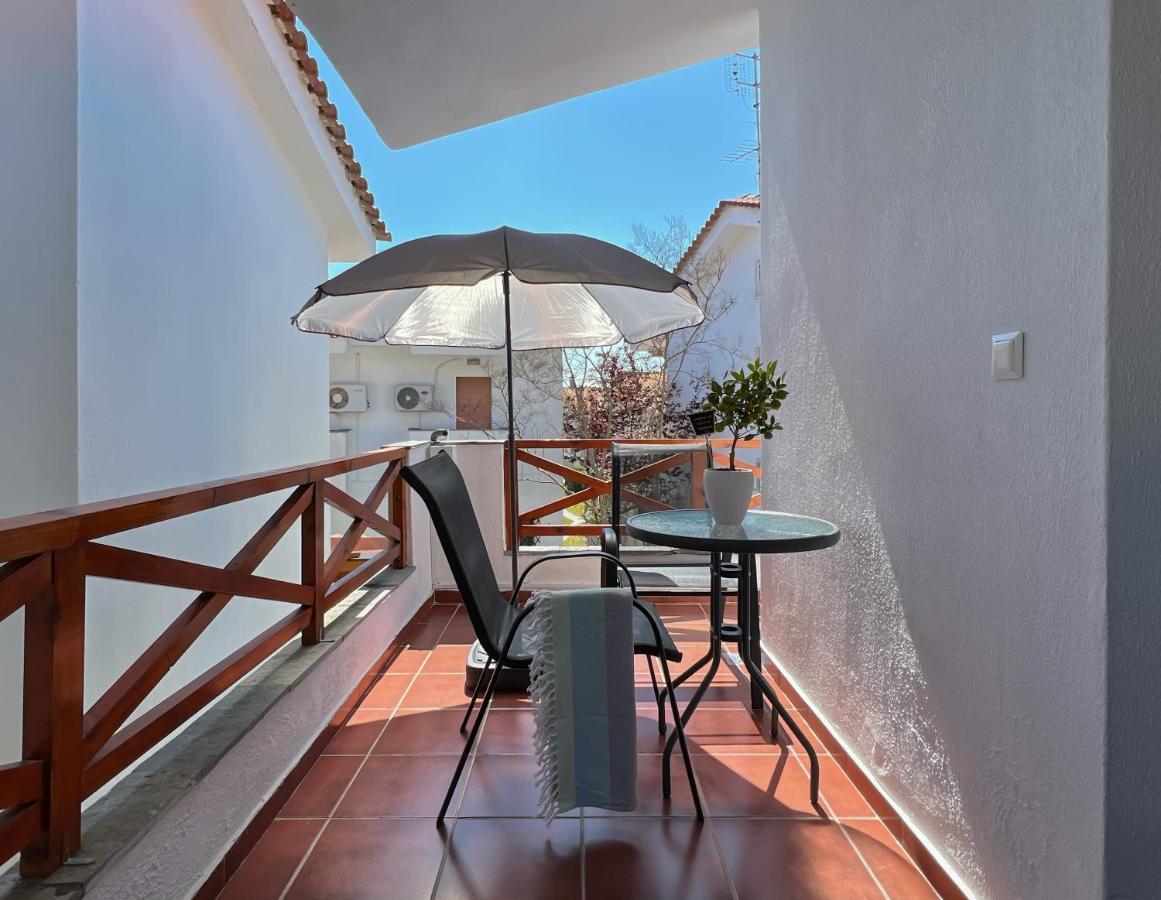 פורקה Joseph Village Apartments מראה חיצוני תמונה