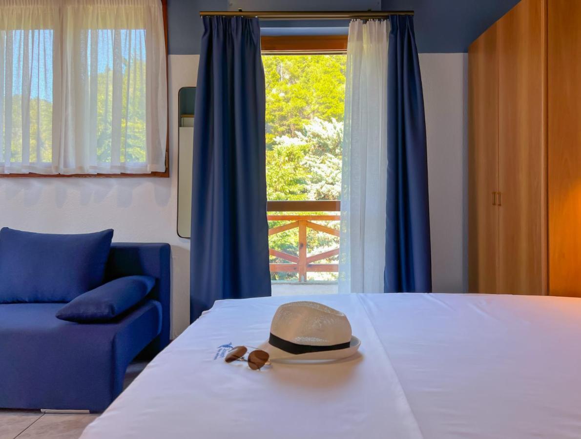 פורקה Joseph Village Apartments מראה חיצוני תמונה